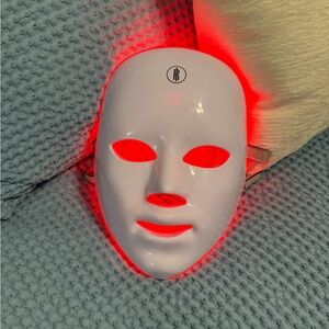 Light Therapy Mask